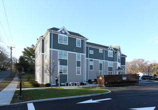 Sanford Commons in Hamden, CT - Building Photo - Building Photo