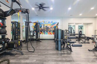 8122 Midtown Blvd in Dallas, TX - Building Photo - Building Photo