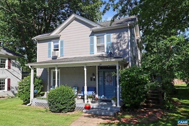 136 Goodman St