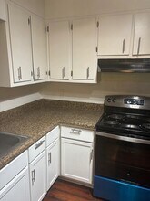 3889 Branch Dr SW in Atlanta, GA - Building Photo - Building Photo
