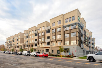 The Almaden in San Jose, CA - Foto de edificio - Building Photo