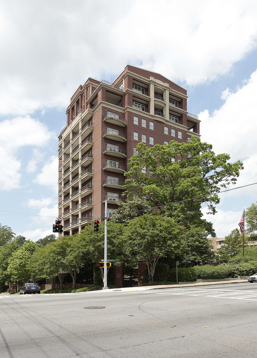 The Wakefield in Atlanta, GA - Building Photo