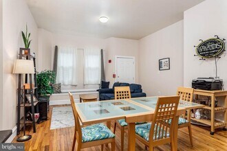 415 Fairmount Ave in Philadelphia, PA - Building Photo - Building Photo