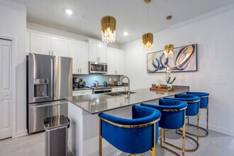 2405 Reading Trail in Kissimmee, FL - Building Photo - Building Photo