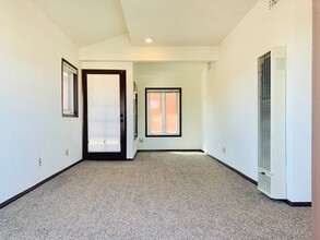 796-798 Island Ct in San Diego, CA - Building Photo - Building Photo