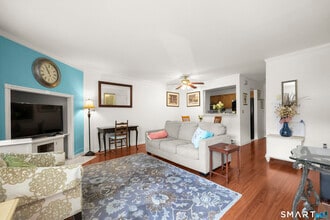 237 Willow Springs in New Milford, CT - Building Photo - Building Photo