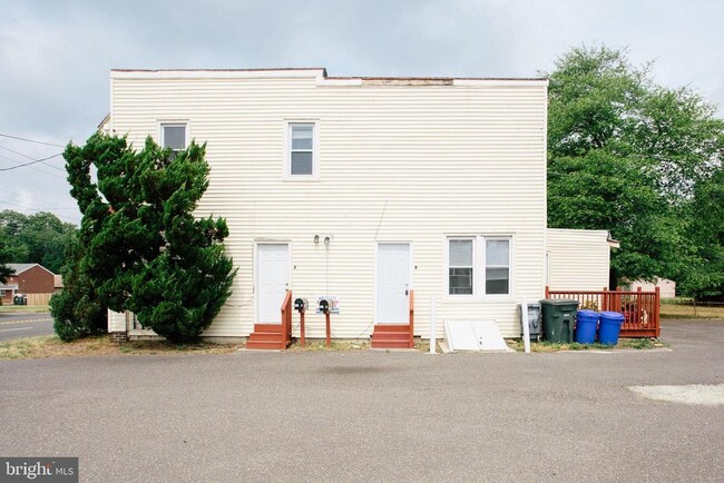 231-UNIT White Horse Pike in Clementon, NJ - Building Photo - Building Photo