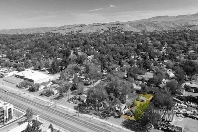 4122 W State St in Boise, ID - Building Photo - Building Photo