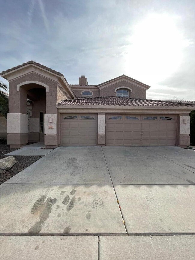 2225 E Detroit St in Chandler, AZ - Building Photo - Building Photo