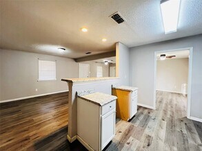 215 Birdwell Rd in Corsicana, TX - Building Photo - Building Photo