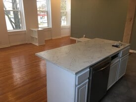 2509 S Jefferson Ave, Unit 1