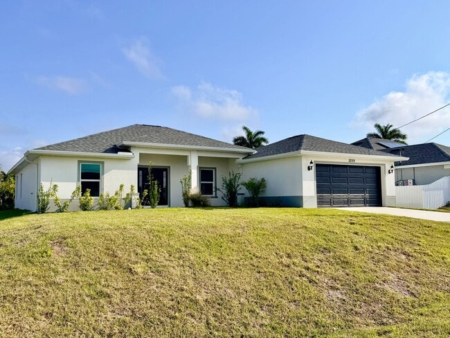 2229 NW 24th Terrace in Cape Coral, FL - Building Photo - Building Photo
