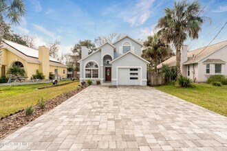 303 D St in St. Augustine, FL - Building Photo - Building Photo