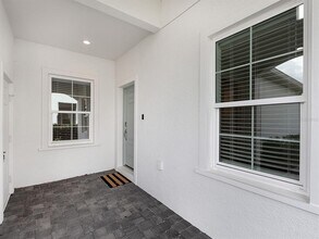 8490 Frangipani Terrace in Sarasota, FL - Building Photo - Building Photo