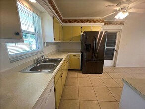 2372 Abscott St in Port Charlotte, FL - Building Photo - Building Photo