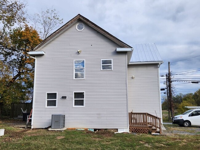 2632 Winchester Ave in Martinsburg, WV - Building Photo - Building Photo