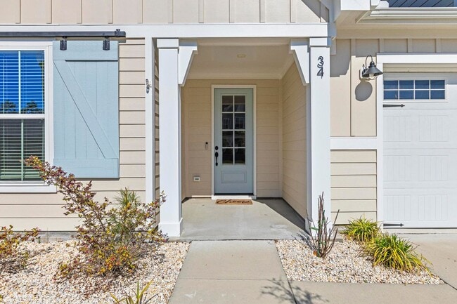 34 Meon Ln in Hampstead, NC - Building Photo - Building Photo