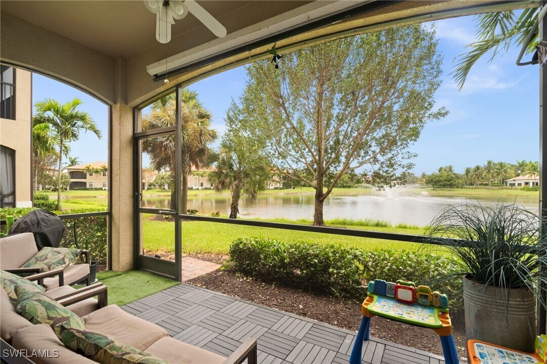 26131 Palace Ln in Bonita Springs, FL - Building Photo