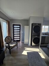 2504 El Sol Ave in Altadena, CA - Foto de edificio - Building Photo