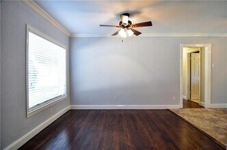 3918 Hawick Ln in Dallas, TX - Building Photo - Building Photo