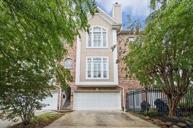 property at 5104 Fairmont St