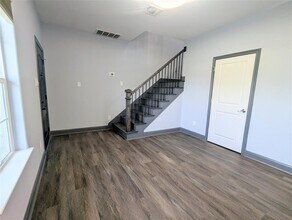 1028 Francis Dr in Pasadena, TX - Building Photo - Building Photo