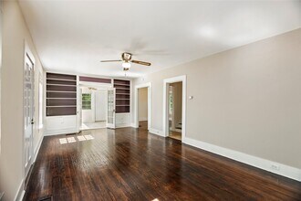 1924 Avenue N in Huntsville, TX - Building Photo - Building Photo