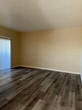 9000 S Las Vegas Blvd, Unit 1027 in Las Vegas, NV - Building Photo - Building Photo