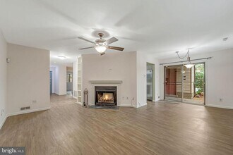 405A Cypress Point Cir in Mount Laurel, NJ - Building Photo - Building Photo