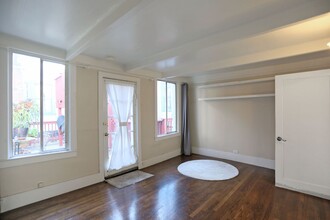 757 Douglass St in San Francisco, CA - Building Photo - Building Photo