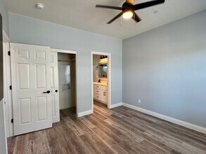 232 W Pearl Ave in Stockton, CA - Building Photo - Building Photo