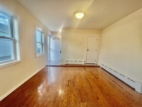 80 Josephine Evaristo Ave in Greenwich, CT - Building Photo - Building Photo