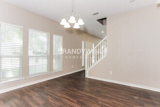 1520 Warwick Dr in Lancaster, TX - Foto de edificio - Building Photo