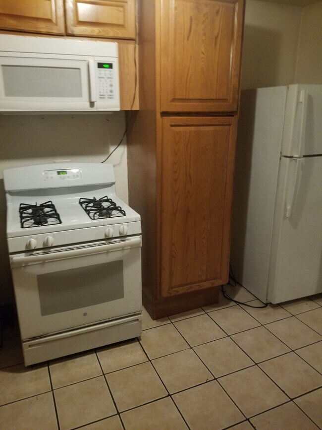 15815 West Ave Rentals in Harvey, IL