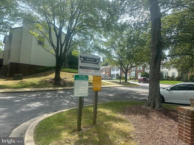 property at 15929 Dorset Rd