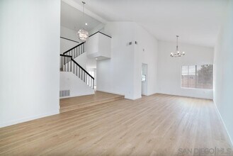 9585 Pipilo St in San Diego, CA - Building Photo - Building Photo