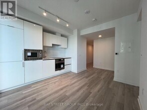 230-2230 Simcoe St in Toronto, ON - Building Photo - Building Photo