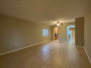 3948 Yellow Mandarin Ave in North Las Vegas, NV - Building Photo - Building Photo