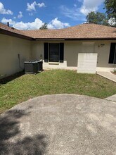 9680 SW 30th Terrace in Ocala, FL - Building Photo - Building Photo