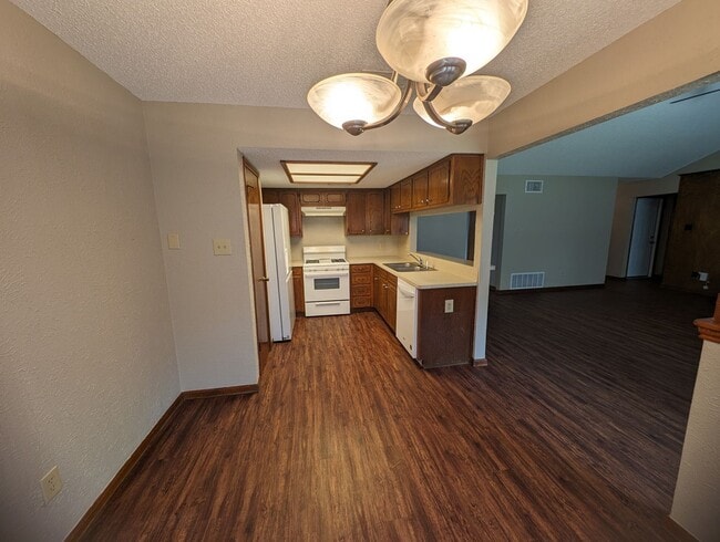 property at 5614 Wagon Train Rd
