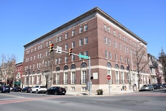 Spring Garden Apartments in Easton, PA - Building Photo - Building Photo