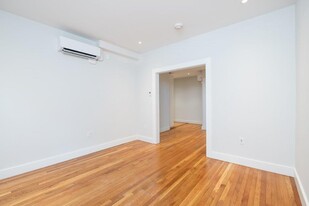 22 Forest St, Unit 1 Apartments