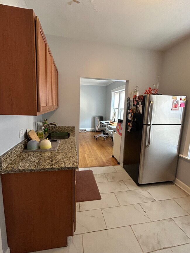 4705 N Artesian Ave, Unit #3 in Chicago, IL - Building Photo - Building Photo
