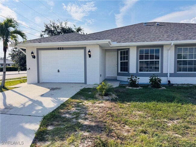 421 SW 4th St in Cape Coral, FL - Building Photo - Building Photo