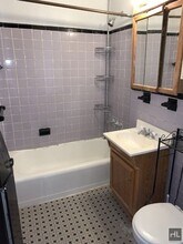 East 58th Street in New York, NY - Foto de edificio - Building Photo