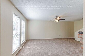 1417 Creekview Dr in Lewisville, TX - Building Photo - Building Photo