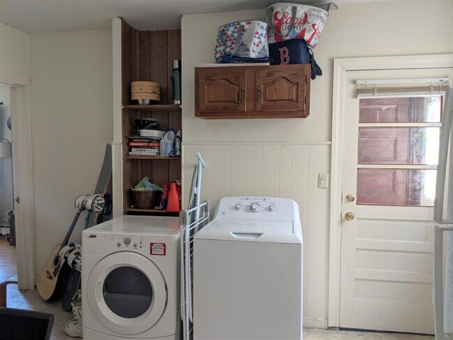 52 Gorham St, Unit 1 in Somerville, MA - Building Photo - Building Photo