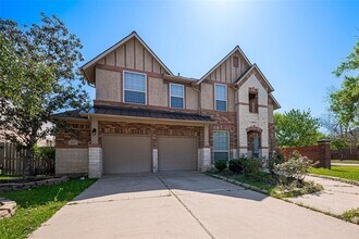 5627 Granite Falls Ln in Missouri City, TX - Building Photo - Building Photo