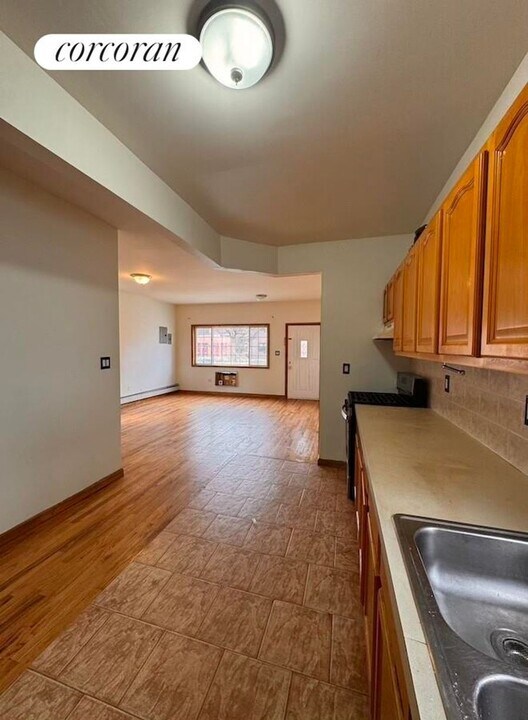 258 Beach 13th Street in Queens, NY - Building Photo