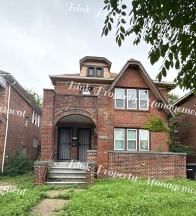 property at 14814 Sussex St